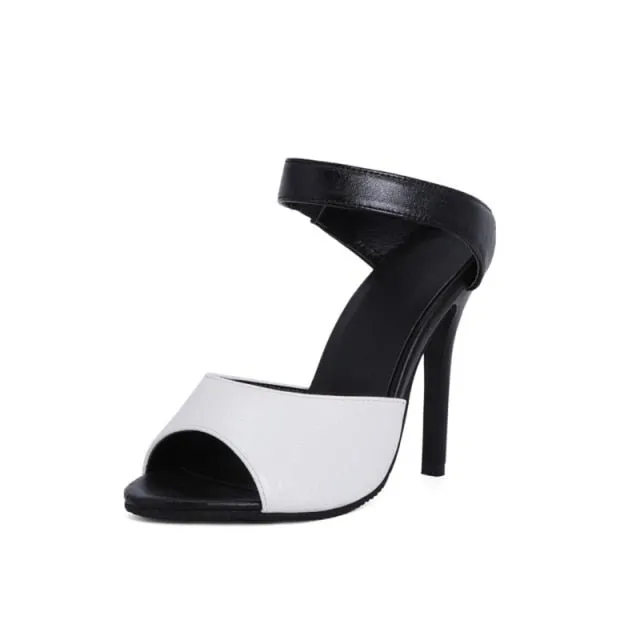 AlliChic Exotic Strap Heel Sandals