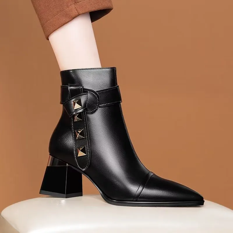 Chic Leather Pointed Toe High Heeled Boots