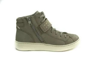 Earth Zeal High Top Sneaker