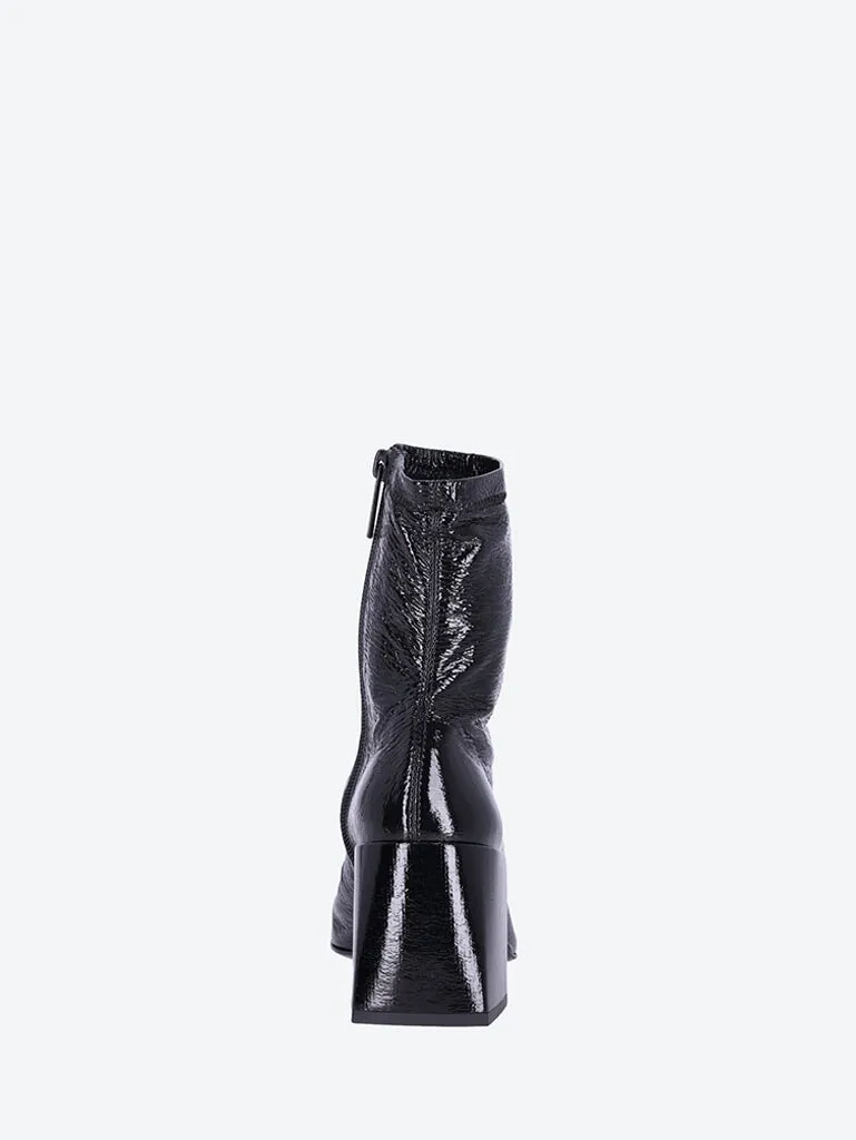 Reedition vinyl ankle boots