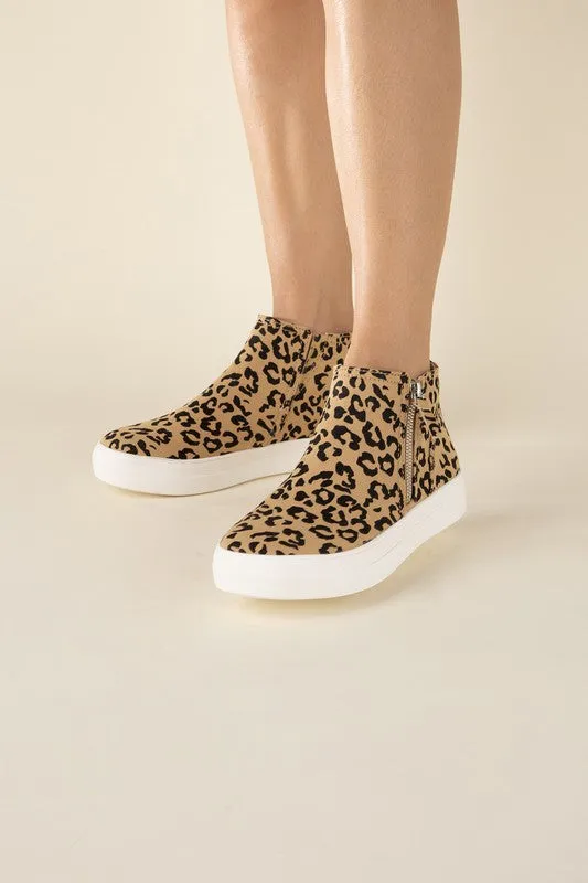 ROUTE High Top Leopard Sneakers