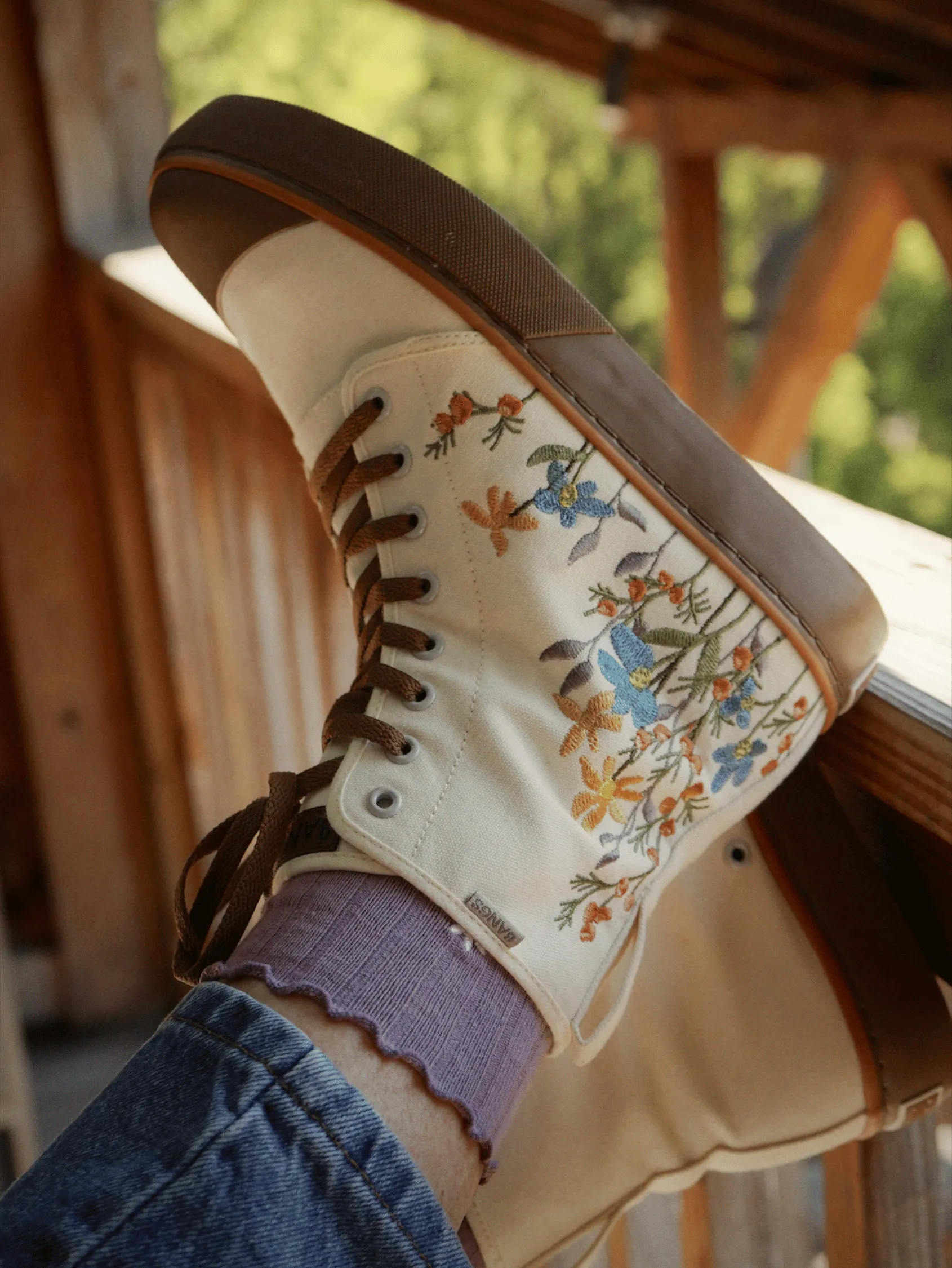 Sunshine Meadow Platform High Top